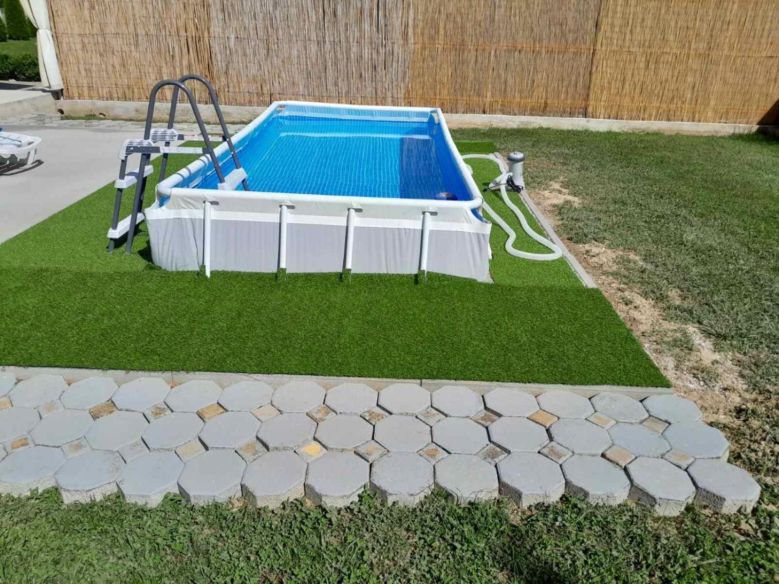 Ferienhaus Vikendica Twins